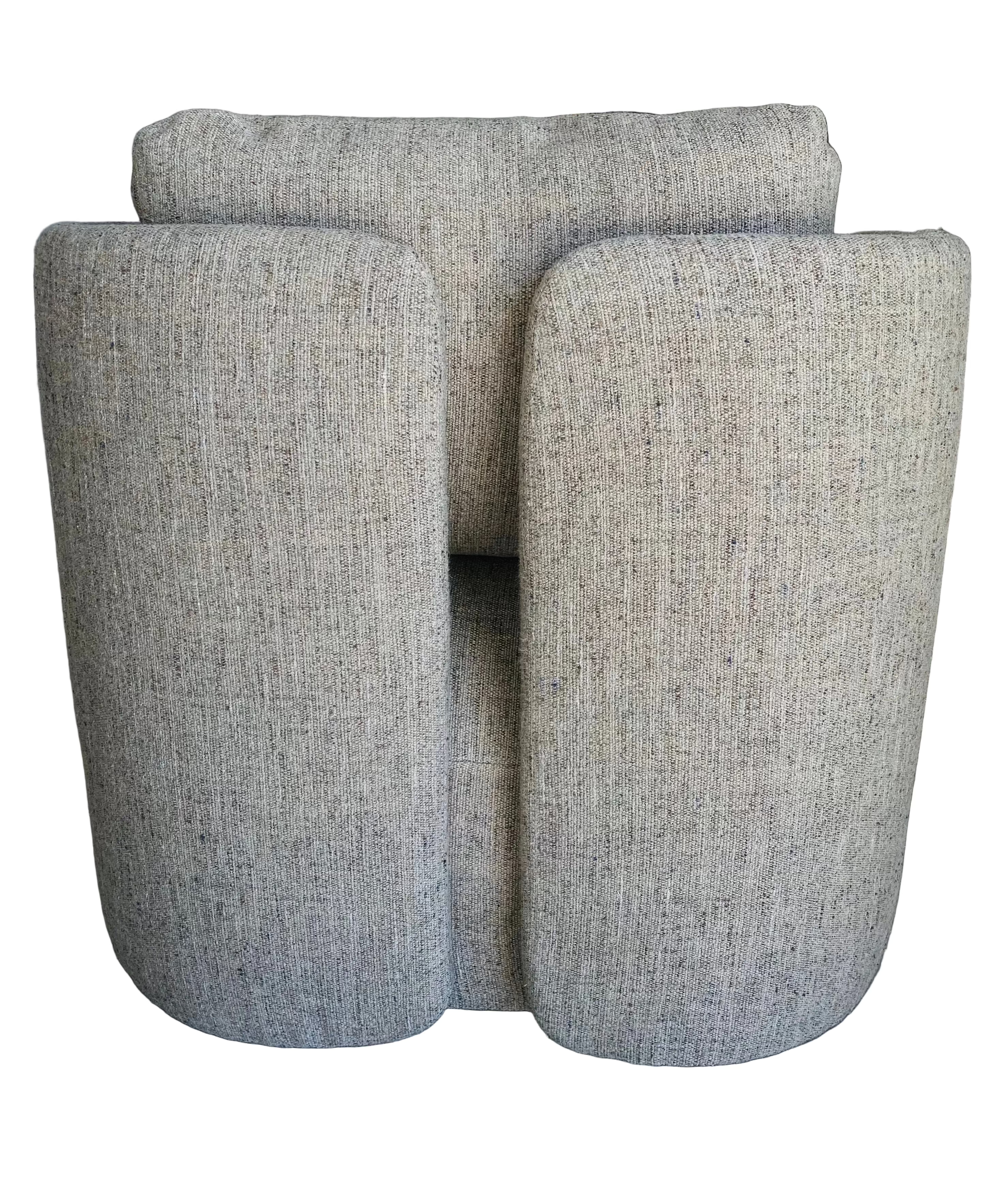 Verellen Hudson Swivel Club Chair Lysevie Light Kaki - Maaribu