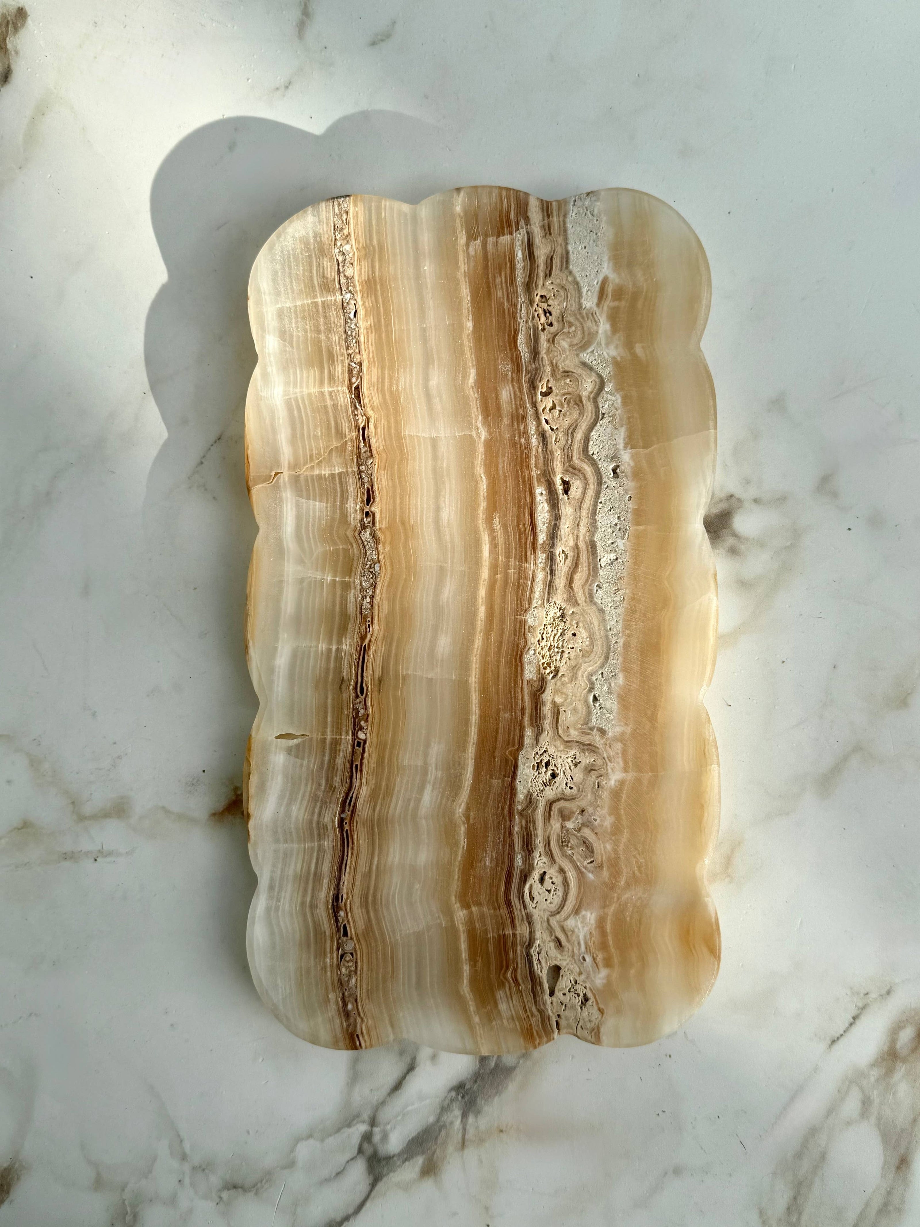Josaphine Onyx Tray, Amber - Maaribu