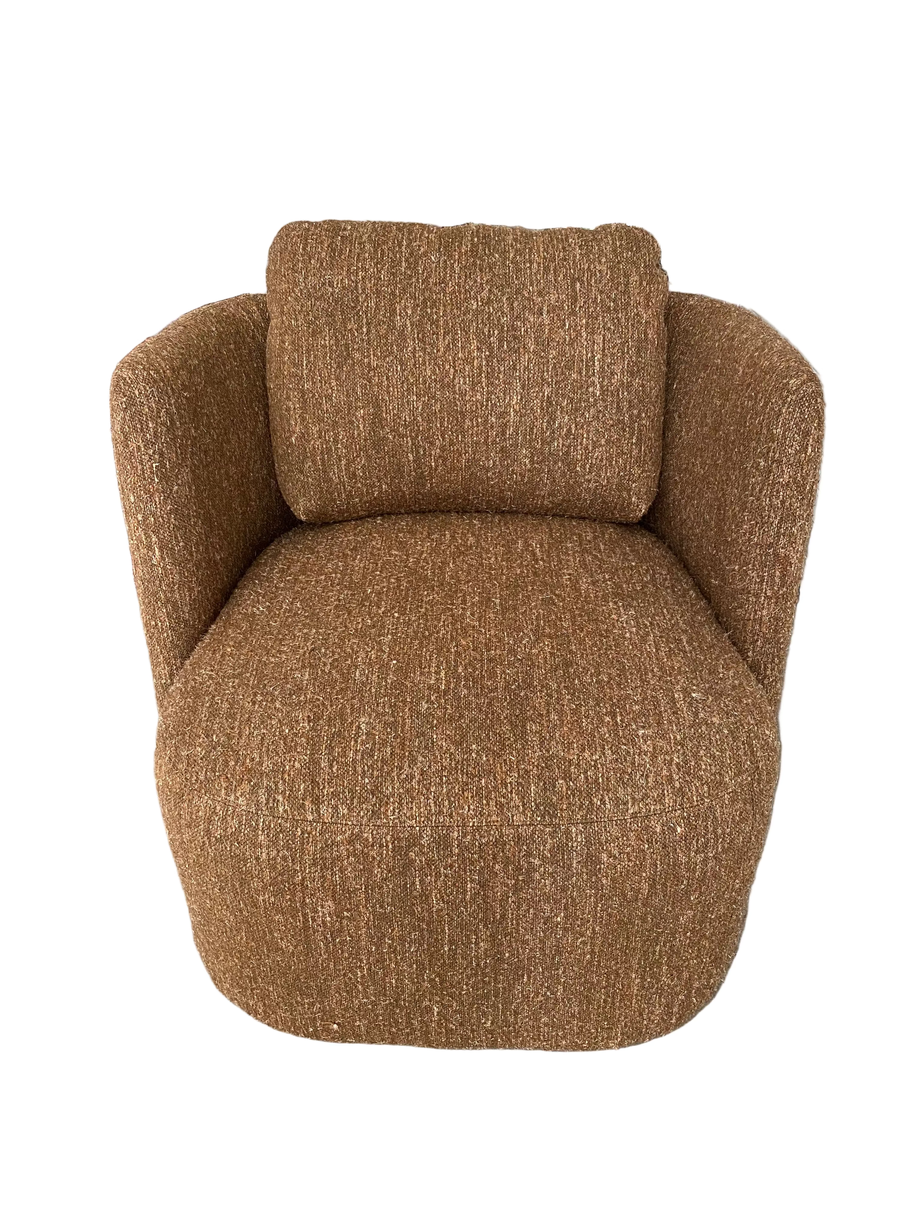 Verellen Hudson Swivel Club Chair Fitzteint Walnut - Maaribu