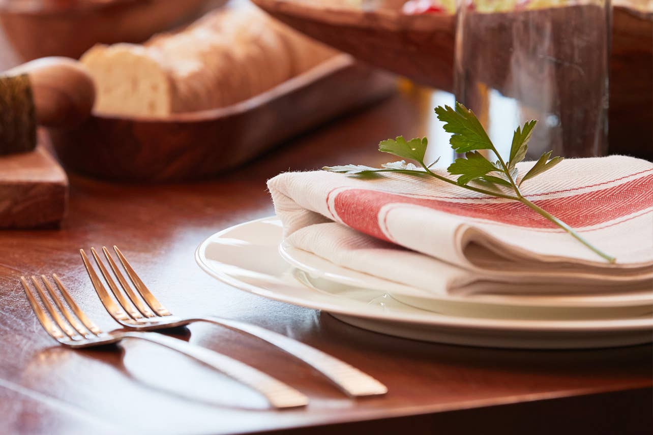 Classic Italian Kitchen Towel - Herringbone Red - Maaribu