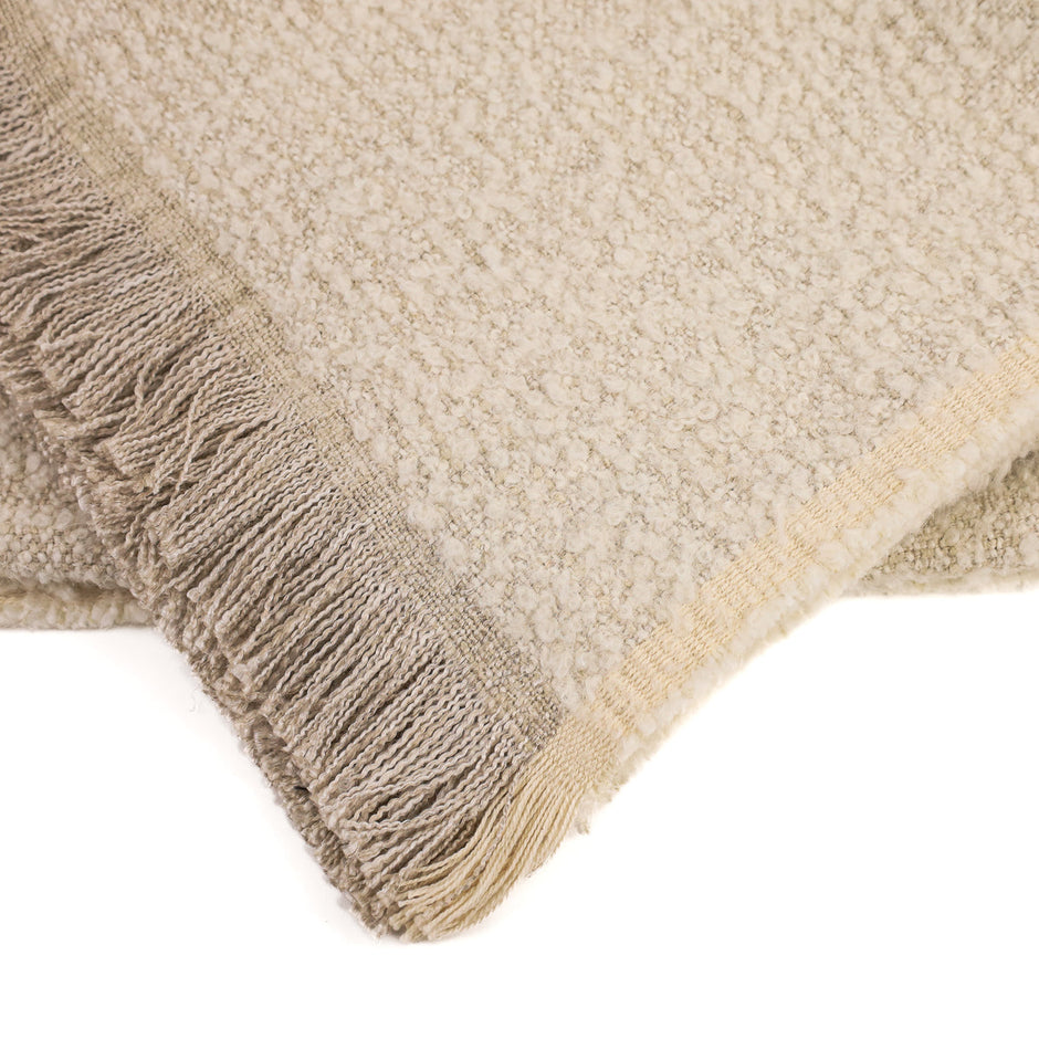 Uniq'uity Bell Throw XL