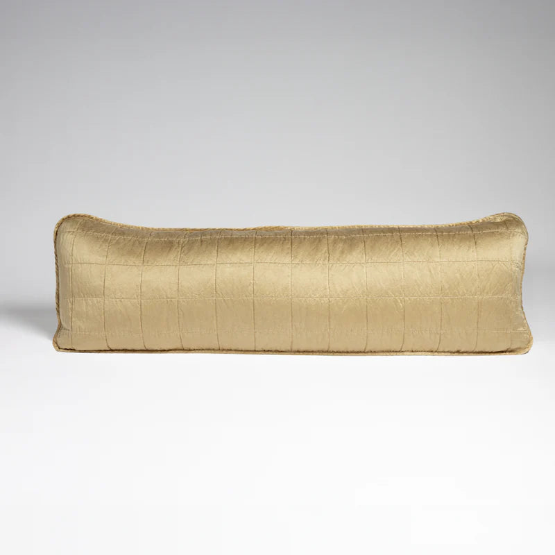 Sel Throw Pillow - Maaribu