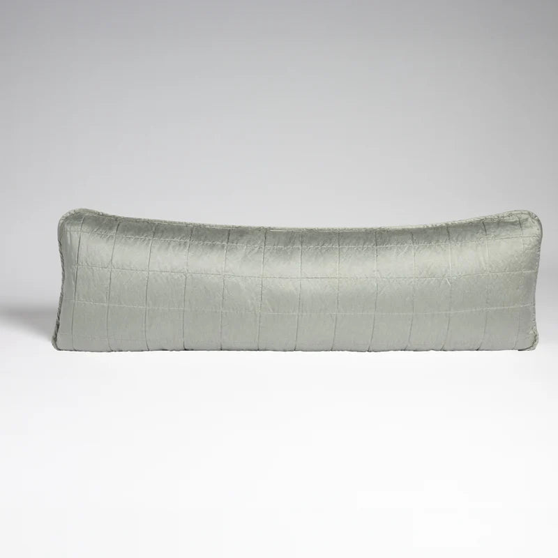 Sel Throw Pillow - Maaribu