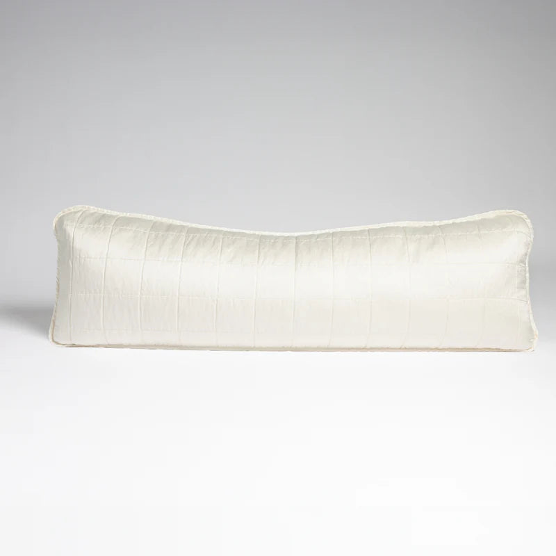 Sel Throw Pillow - Maaribu