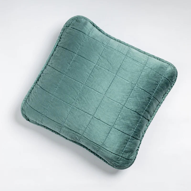 Sel Throw Pillow - Maaribu