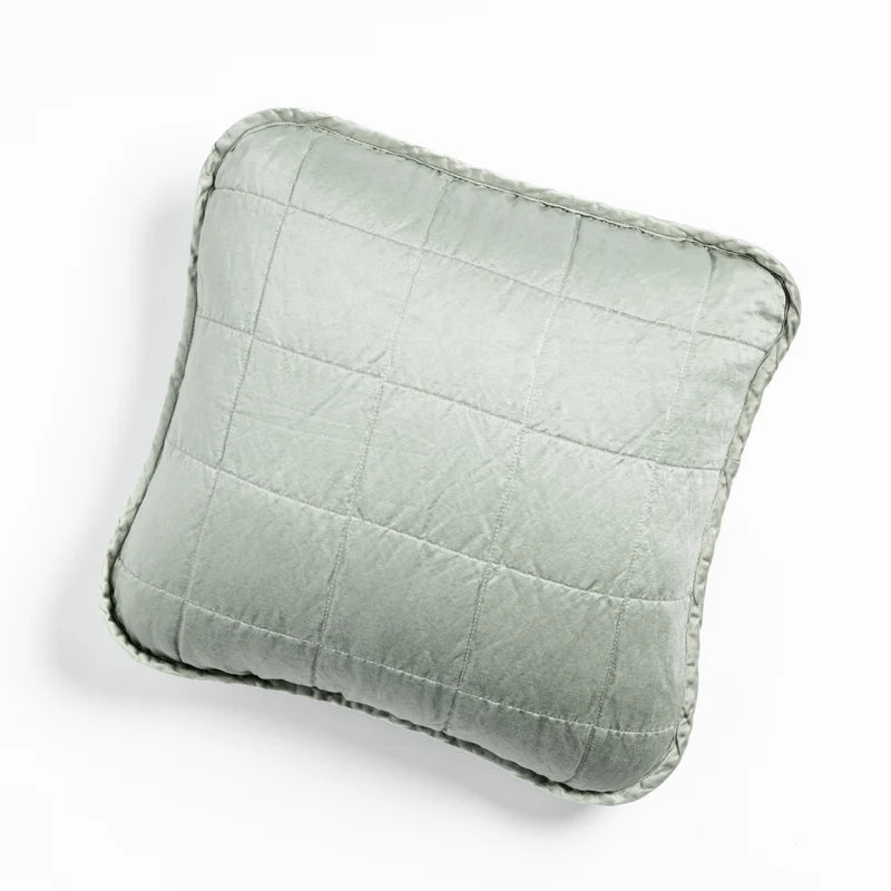 Sel Throw Pillow - Maaribu