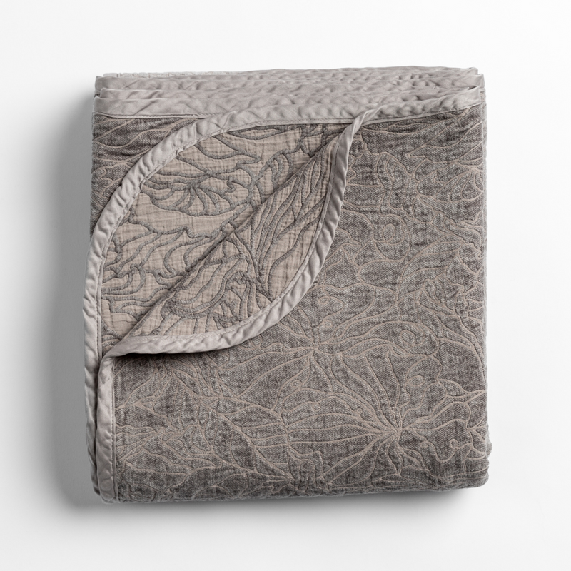 Georgia Blanket Collection