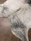 XL Cowhide Rug White w/ Gray 6'x7' - Maaribu
