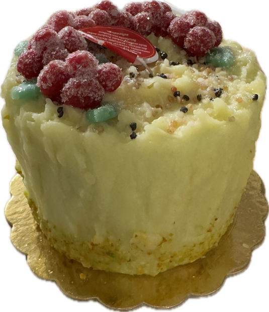 Pastry Cream Cake with Red Currants Candle