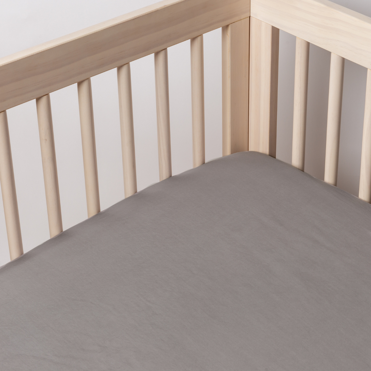 Madera Luxe Crib Sheet - Maaribu