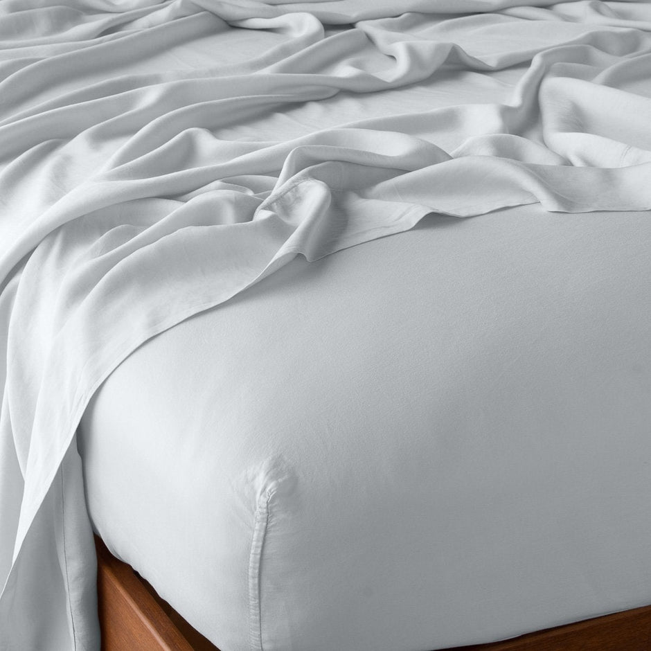 Madera Luxe Fitted Sheet Cloud Queen