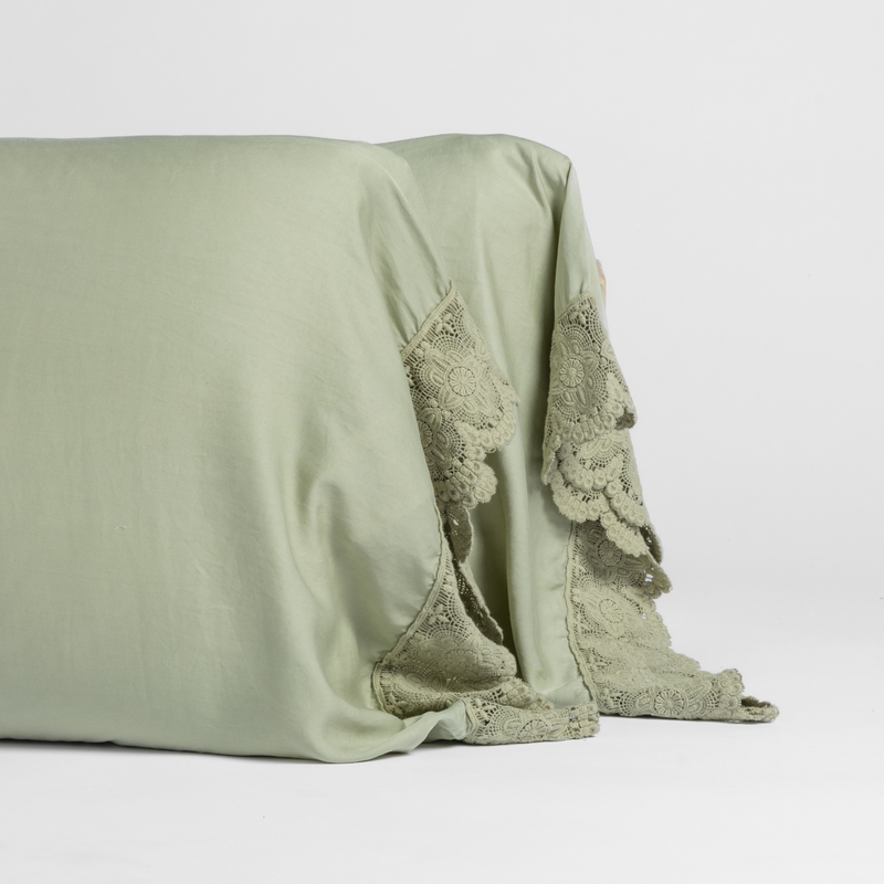Madera Luxe Pillowcase Cuff Edge
