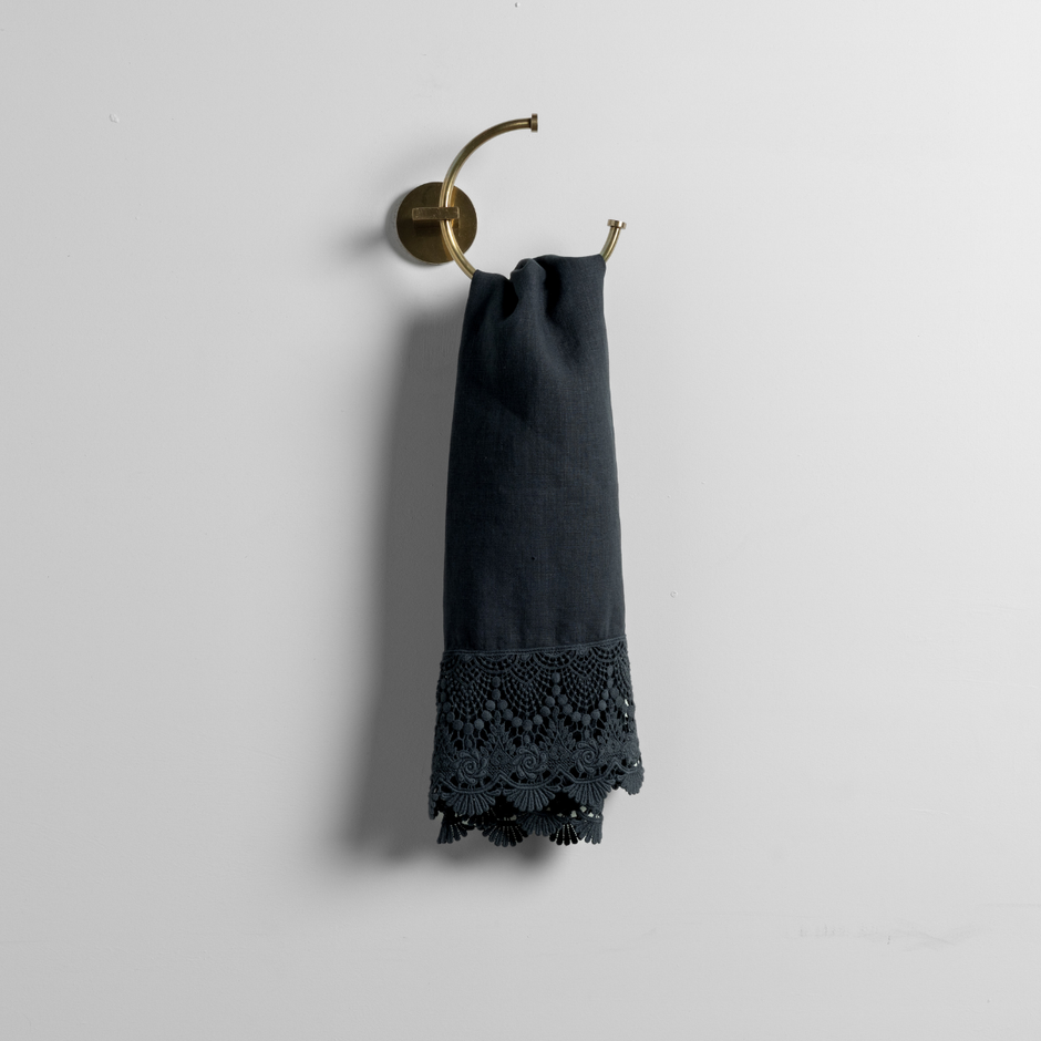 Mattine Guest Towel