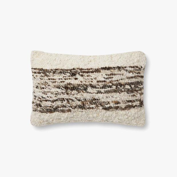 Amber Lewis x Loloi Joan Pillow 13x21 - Maaribu