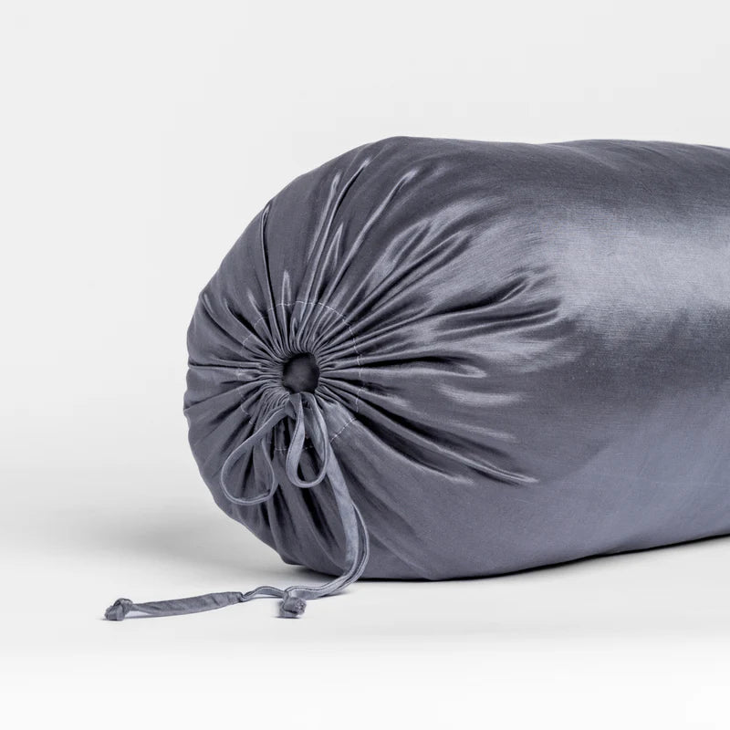 Paloma Throw Pillow - Maaribu