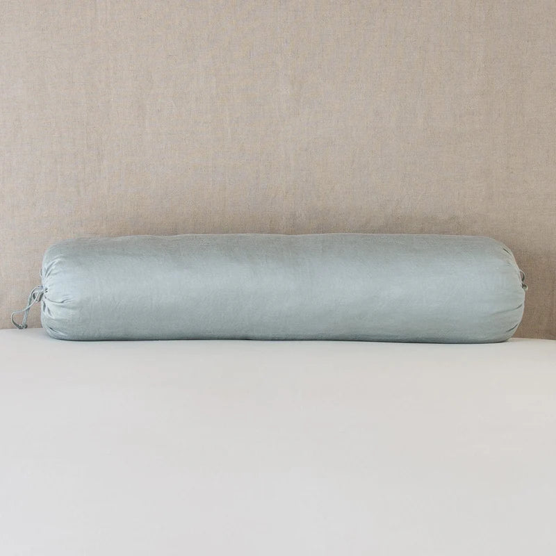 Paloma Throw Pillow - Maaribu