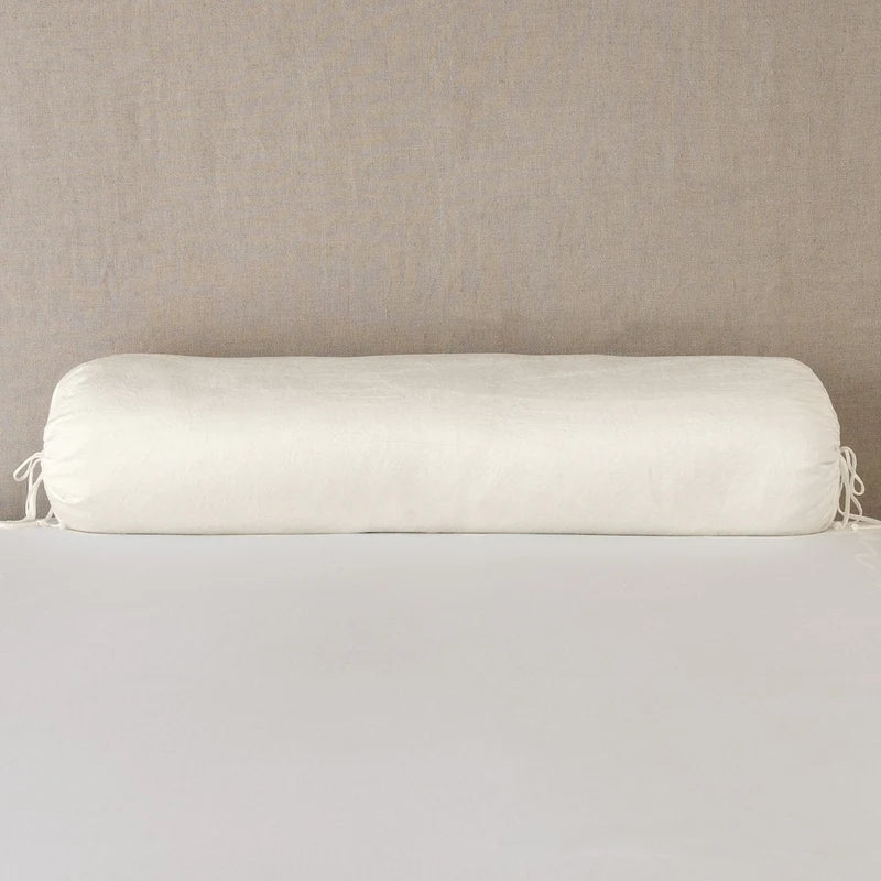 Paloma Throw Pillow - Maaribu