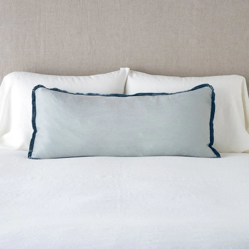 Paloma Throw Pillow - Maaribu