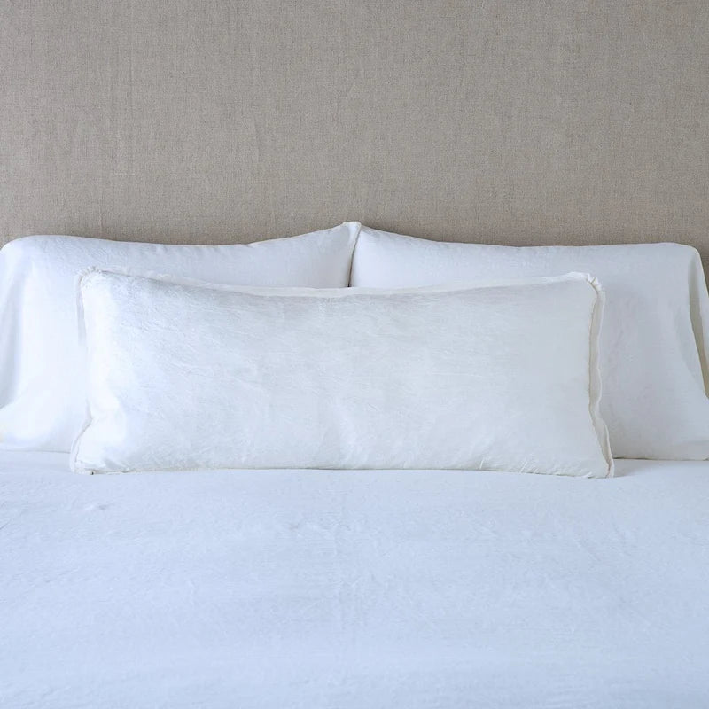 Paloma Throw Pillow - Maaribu