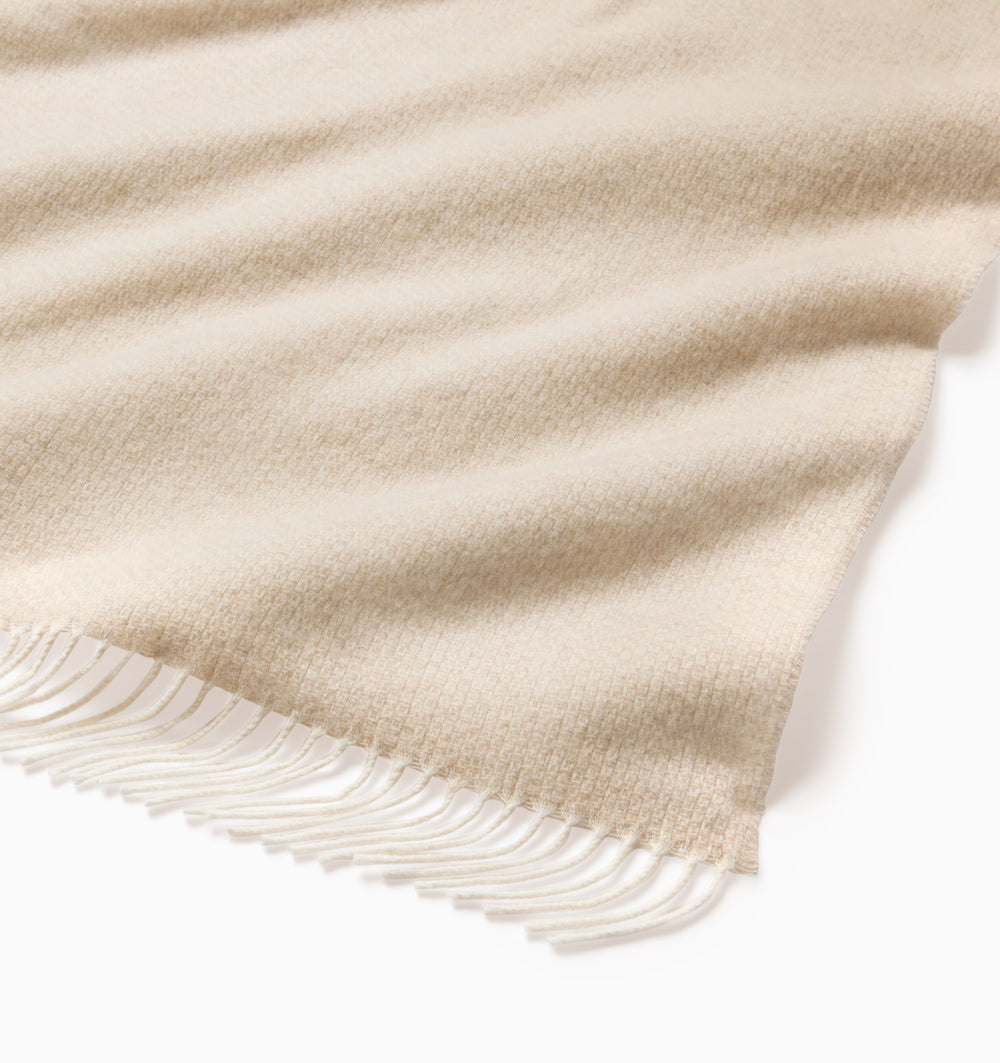 Sferra Cervino Throw in beige