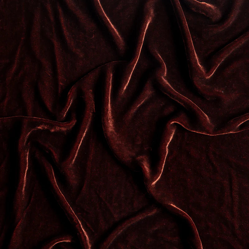 Loulah Throw Pillow - Maaribu