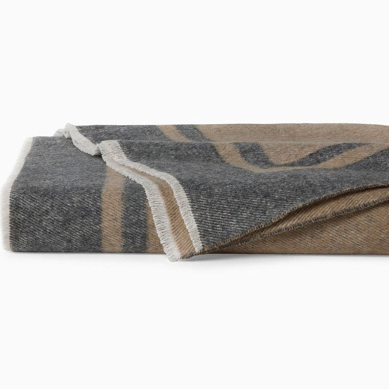 Viletta Throw Gray/Beige