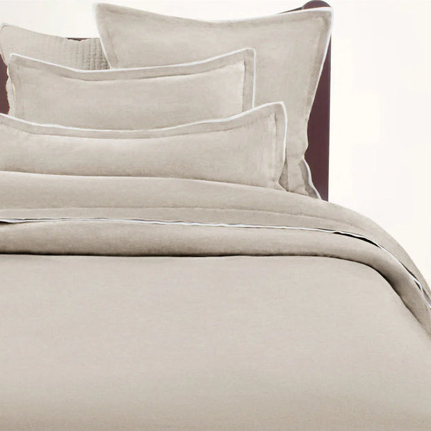 Avasa Nolan Duvet Cover in Persian Green, queen size, featuring a plush, patterned fabric for a luxurious bedroom look.