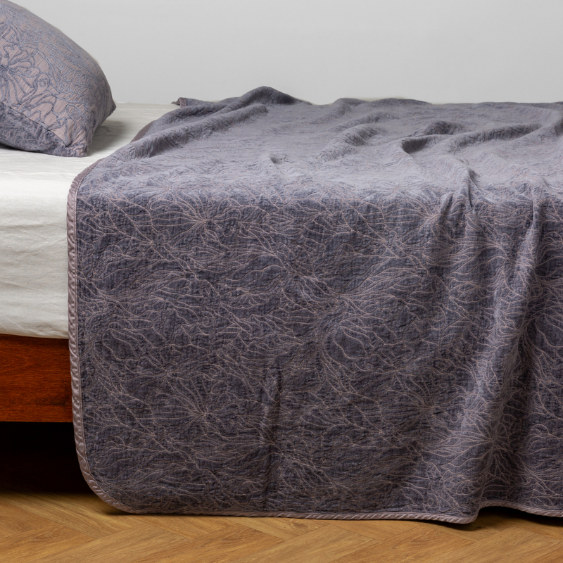Bella Notte Georgia bedspread in autumn colors, king size with intricate floral patterns and soft, luxurious fabric.