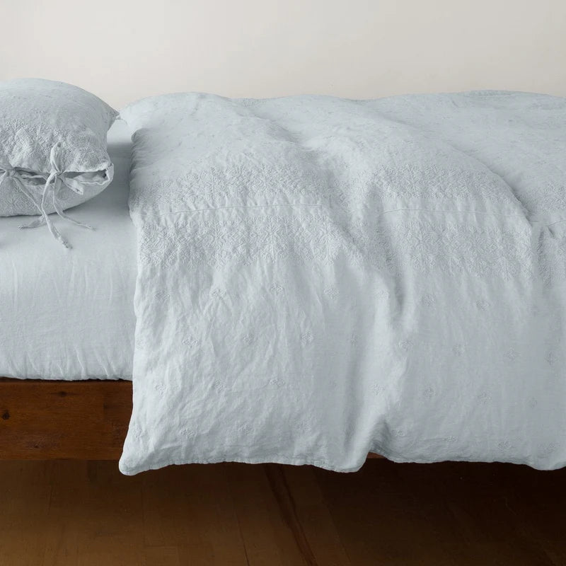Bella Notte Ines duvet cover in autumn color, king size, showcasing soft, luxurious fabric with elegant design details.