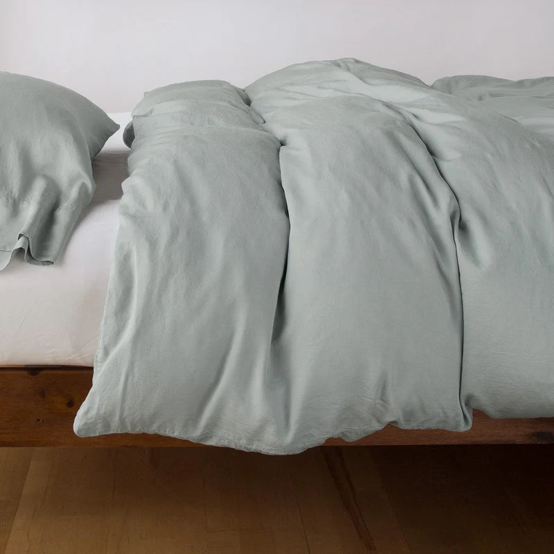 Bella Notte Madera Luxe duvet cover in cloud color, showcasing soft fabric and elegant design for king size bedding.