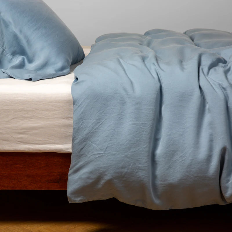 King-size Bella Notte Madera Luxe duvet cover in soft cloud fabric with elegant, luxurious texture.