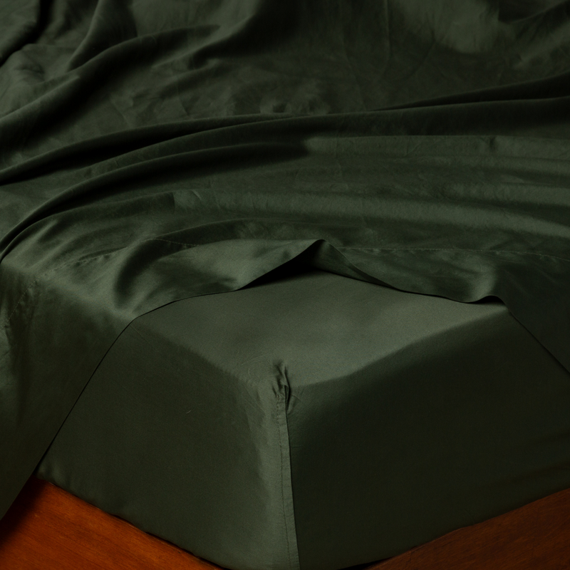 Bella Notte Cenote Cal King Bria Fitted Sheet with soft, elegant fabric and fitted design for a luxurious bedroom look.