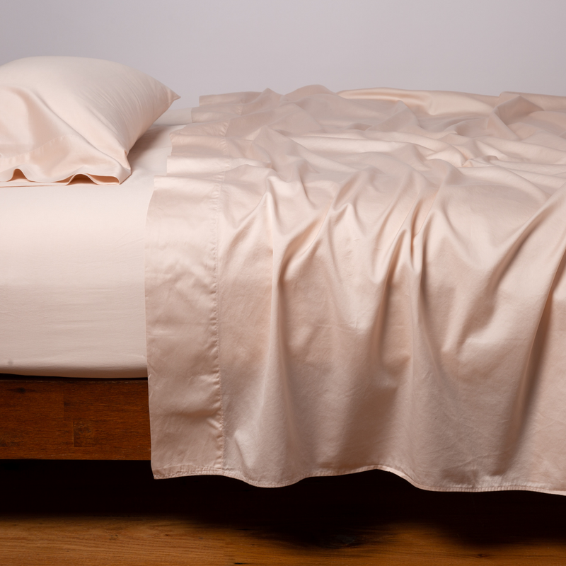 Bella Notte Cenote king flat sheet, soft white linen bedding with smooth texture and clean edge finish.