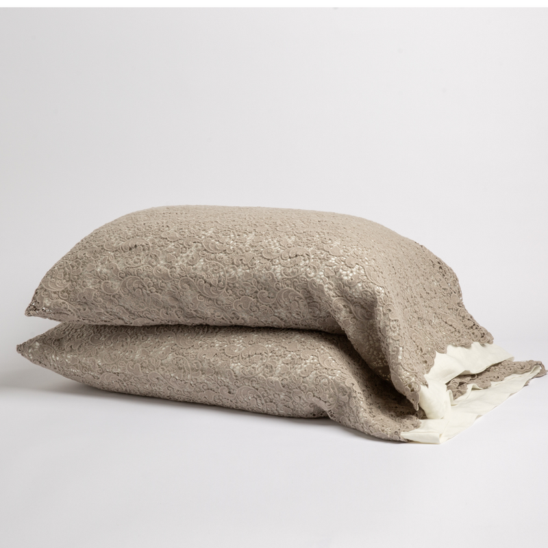 Bella Notte Allora Lace Pillowcase in Cenote, showcasing intricate lace details on a luxurious pillowcase.