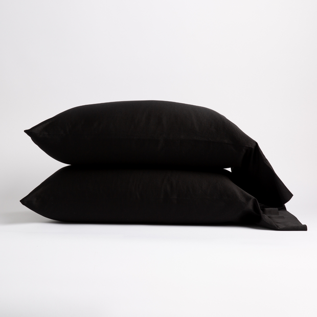 Bella Notte Bria pillowcase in Cenote color, made of soft fabric, featuring a smooth, elegant design for king-size bedding.