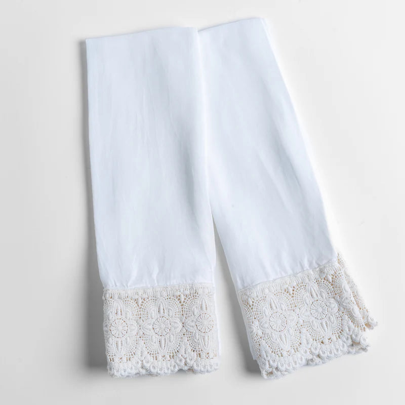 Bella Notte Madera Luxe Pillowcase in winter white with delicate Donella lace edge, standard size, elegant bedroom decor.
