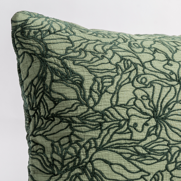 Bella Notte Georgia Sham in French Lavender Deluxe fabric, showcasing elegant decorative pillow shams with soft lavender color.