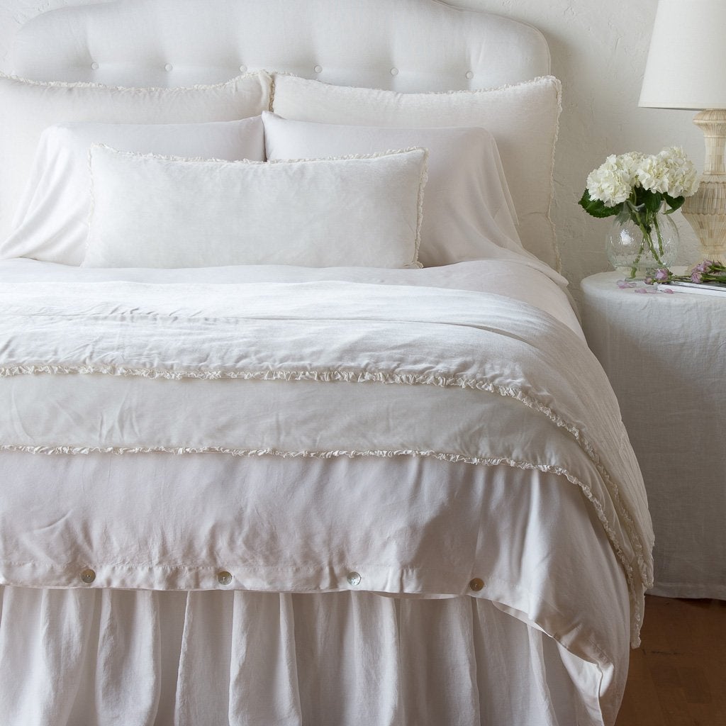 Bella Notte Carmen Throw Blanket in honeycomb pattern, soft and cozy bedding accessory with a textured design.