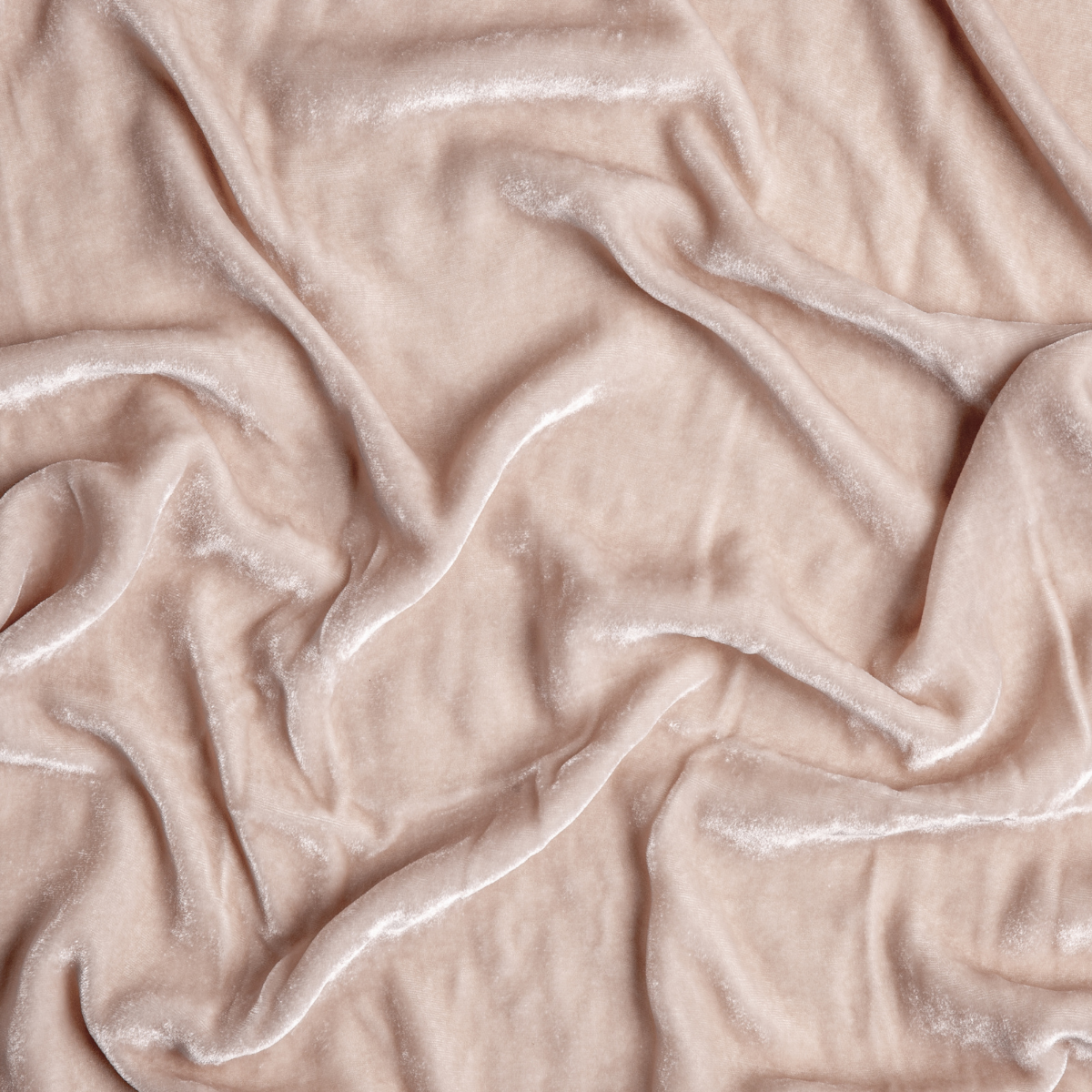 Bella Notte Carmen throw blanket with honeycomb pattern, soft and cozy bedding accessory for stylish comfort.