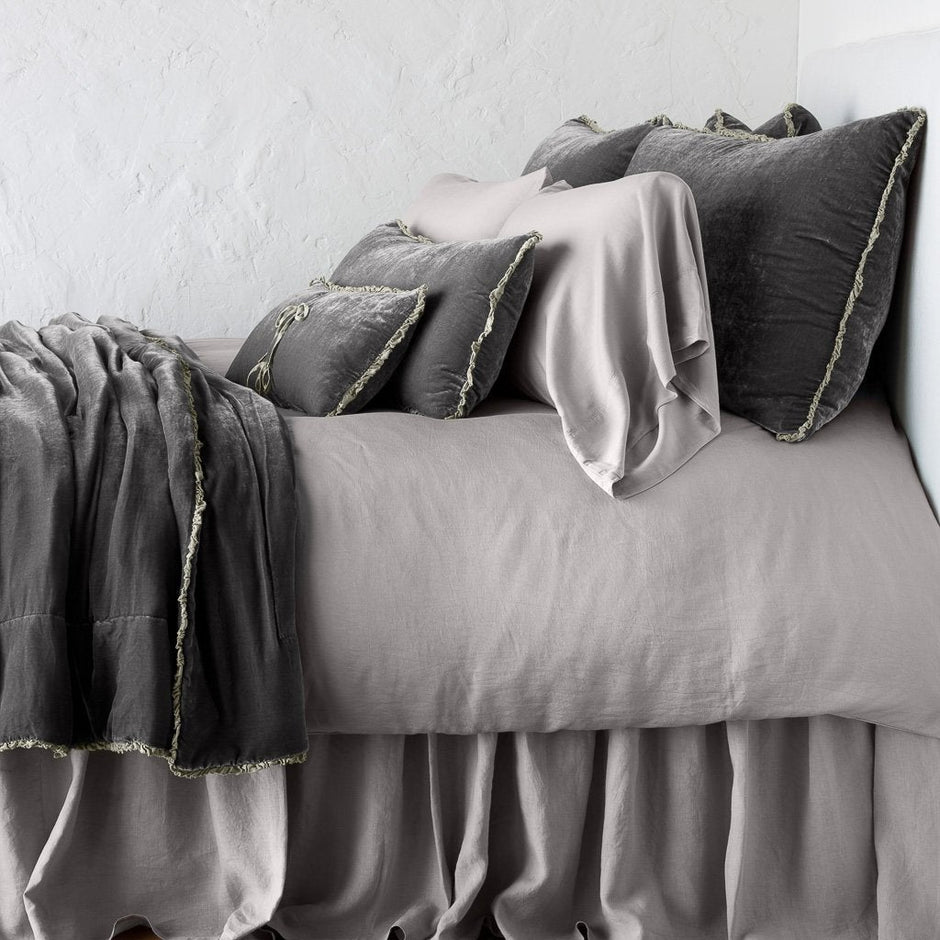 Bella Notte Carmen throw blanket with honeycomb texture, soft and cozy decorative throw for living room or bedroom.