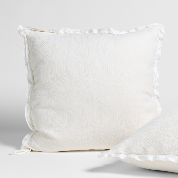 Bella Notte Trettino Sham in a cozy, textured fabric with a subtle autumn-inspired design, perfect for elegant bedroom decor.