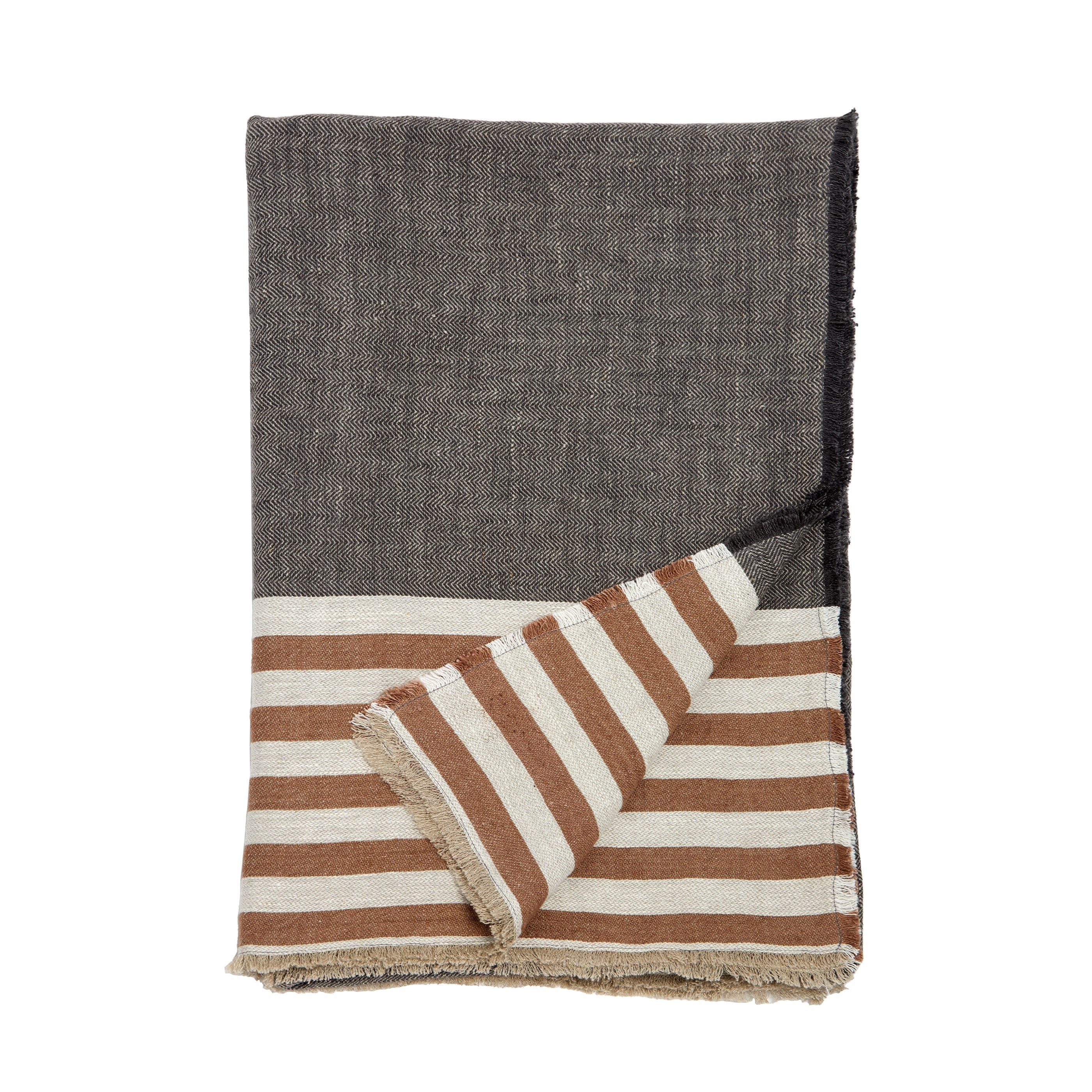 Benny Oversized Throw - Maaribu