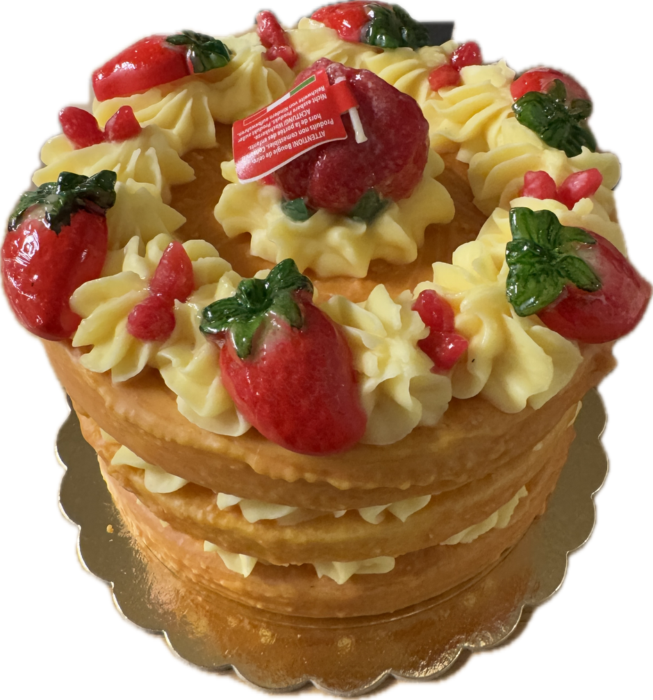 Cereria Introna 3-layer strawberry cake pillar candle with layered pink and white wax, decorative and suitable for home decor.