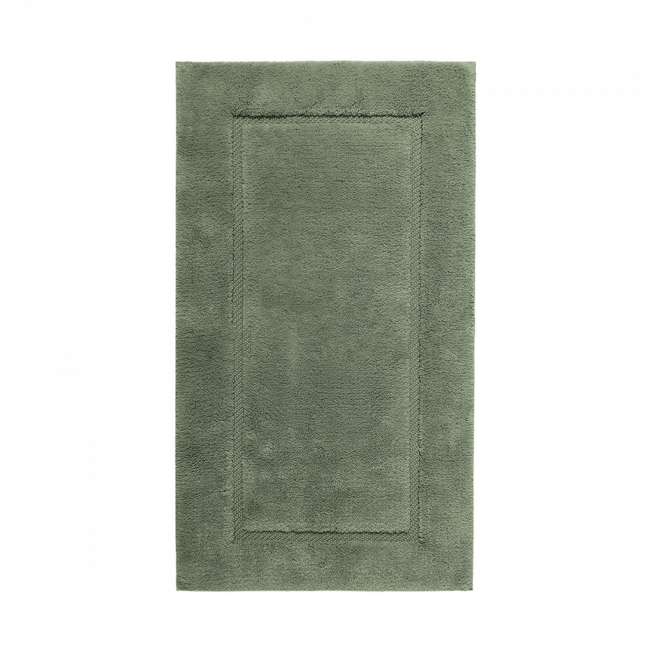 Graccioza Egoist bath rug in 28x47 inches with plush, textured surface for bathroom comfort and style