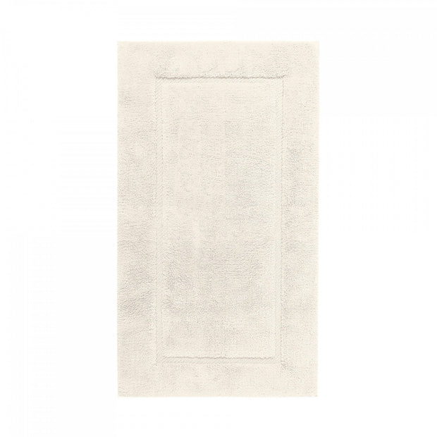 Graccioza Egoist bath rug in natural color, 20x31 inches, plush and absorbent bathroom rug with soft texture.