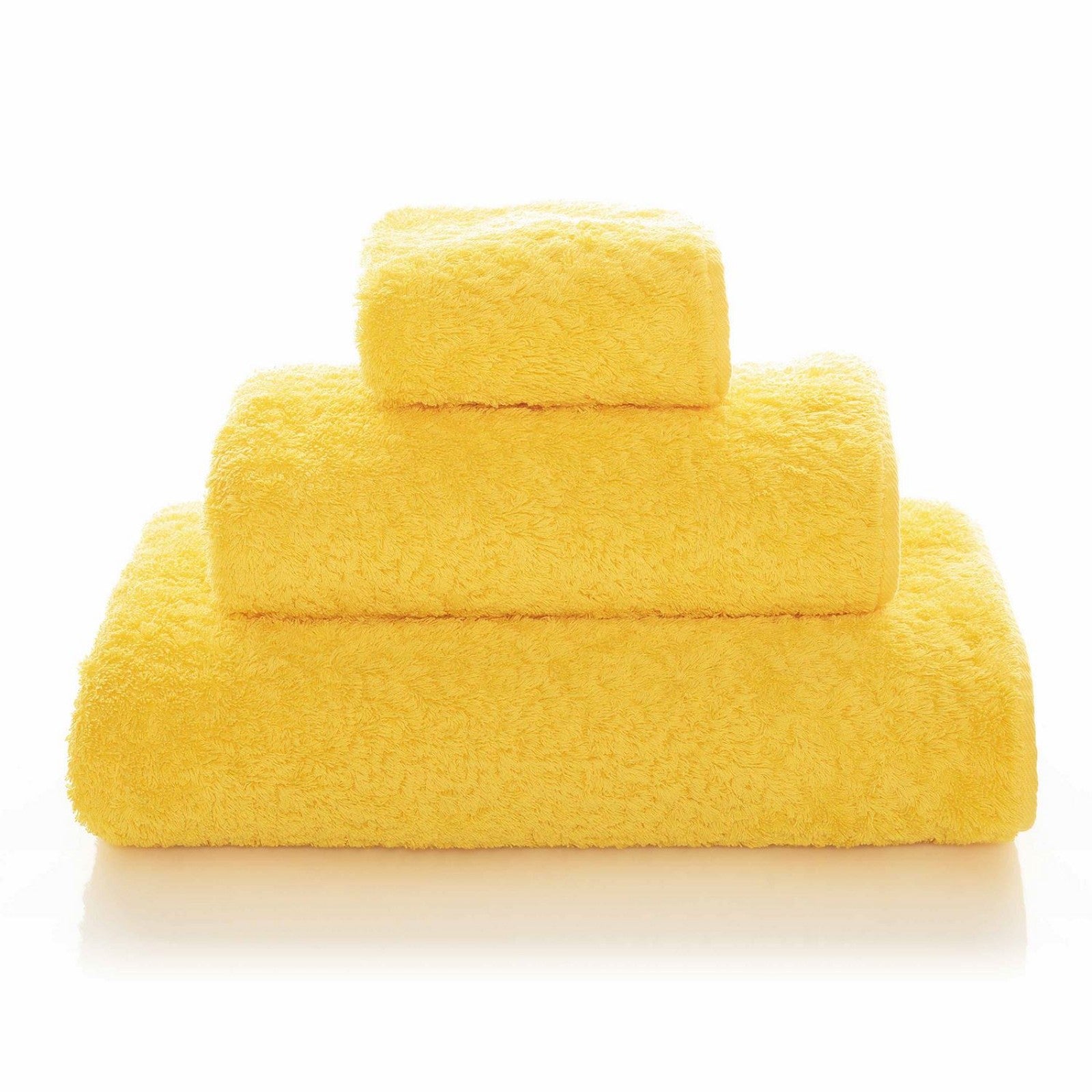 Graccioza Egoist hand towel featuring soft, plush fabric with a sleek design and neutral color for bathroom decor.