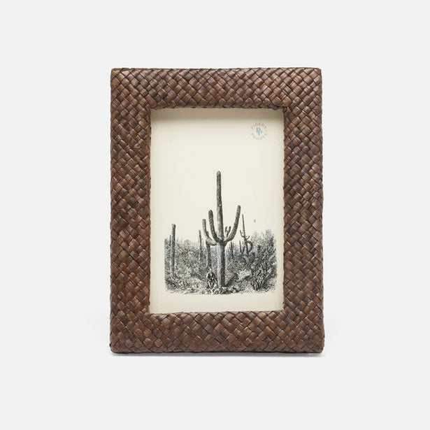 Pigeon & Poodle Uvita espresso photo frame holding a 4x6 inch picture, made of wood with a smooth finish.
