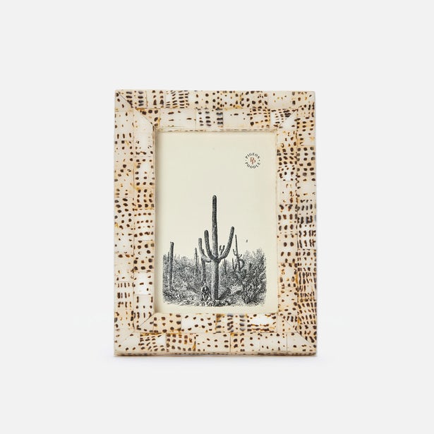 Pigeon & Poodle Mombasa photo frame holding a 4x6 inch picture, featuring a stylish wooden design with carved details.