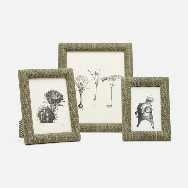 Dark green Pigeon & Poodle Kemi cotton and jute photo frame with a 4x6 inch opening, stylish and handcrafted home decor piece.