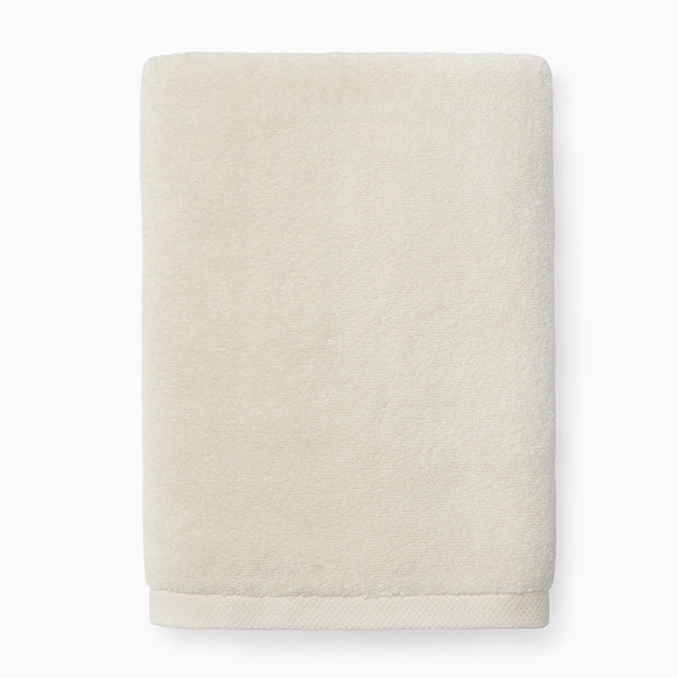 Ivory Sferra Cielo hand towel with soft, absorbent fabric and elegant design, perfect for bathroom or guest use.